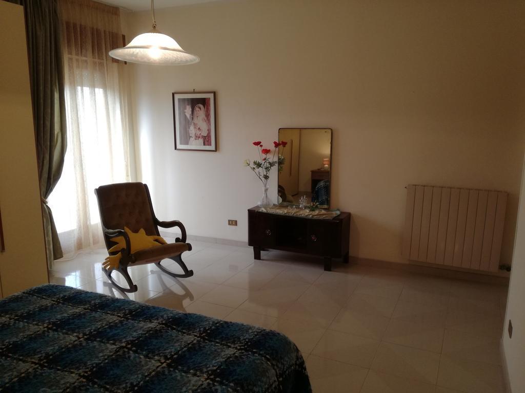 Appartamento In Villa Virginia Fino A 10 Ospiti Mondragone Exterior foto